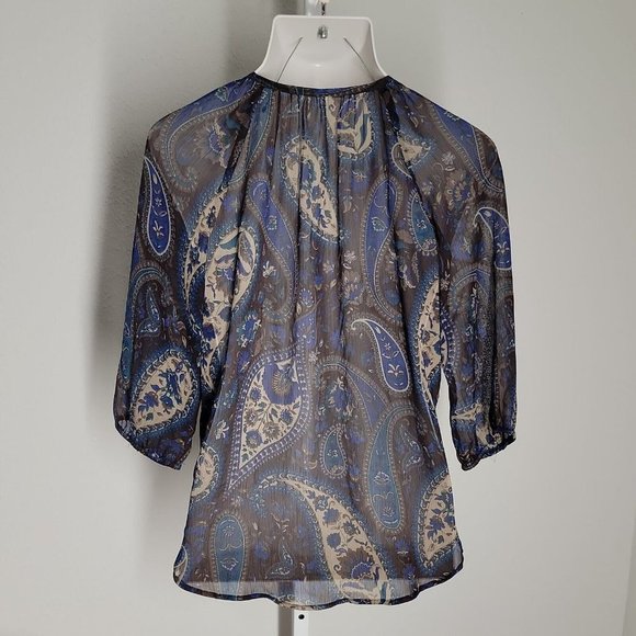 Collective Concepts Button Up Sheer Blouse ~ Sz S ~ Short Sleeve ~ Blue Paisley - Picture 3 of 5